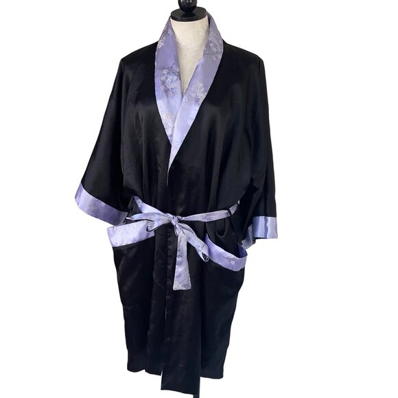 Unbranded Other - Vintage Womens Kimono Size L Purple Floral Embroidered Dragon Reversible Satin